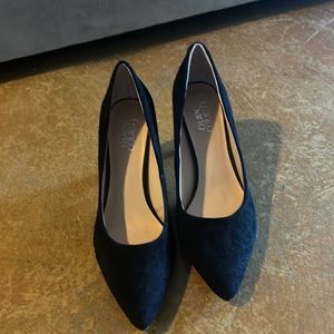 Franco Sarto Suede Midi Heel SZ 8.5